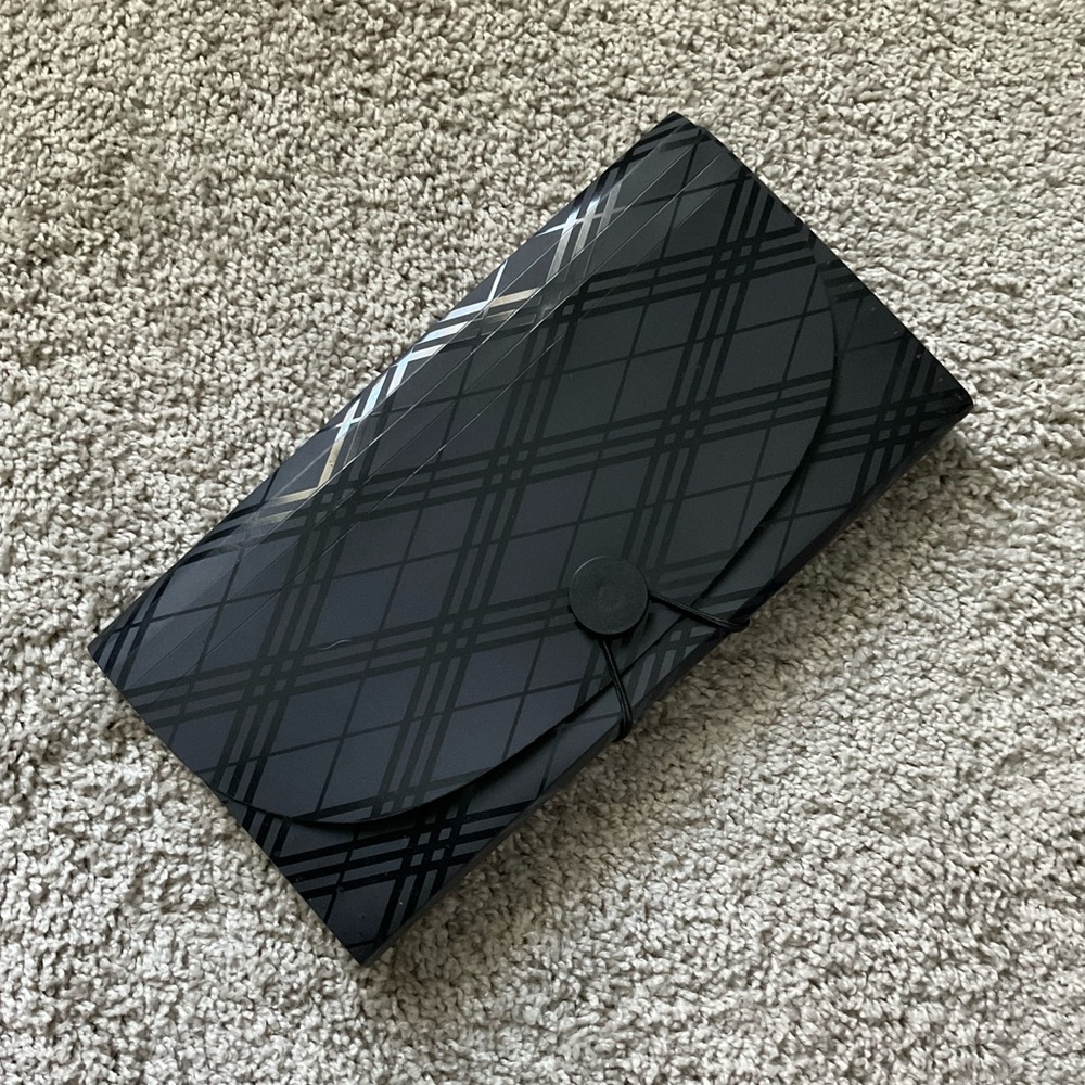 Mini divider organiser folder